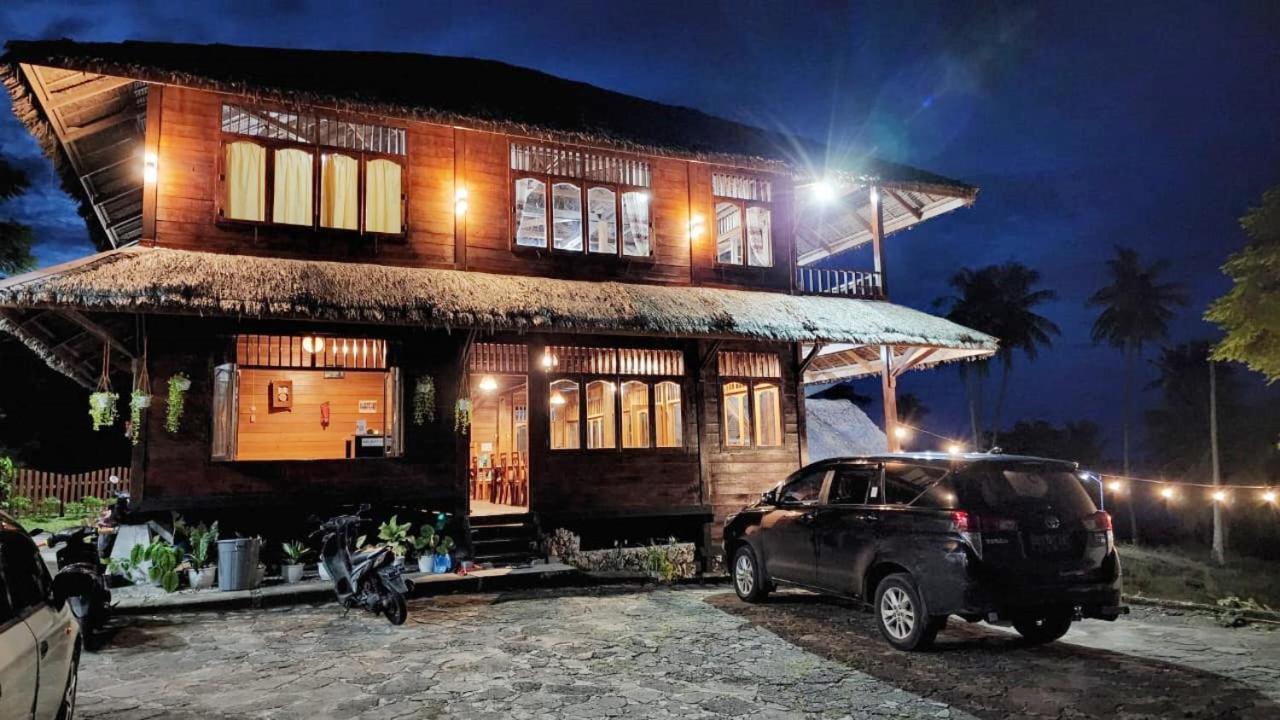 Ukcc Hotel Sabang  Eksteriør billede